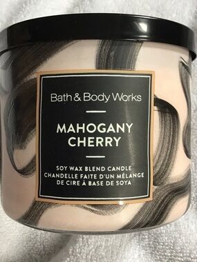 Bath & Body Works 3 wick candle Mahogany Cherry
